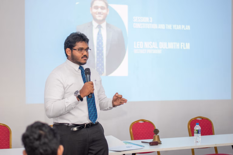 Leo Club Leadership: How Joining a Leo Club Can Transform Your Leadership Journey